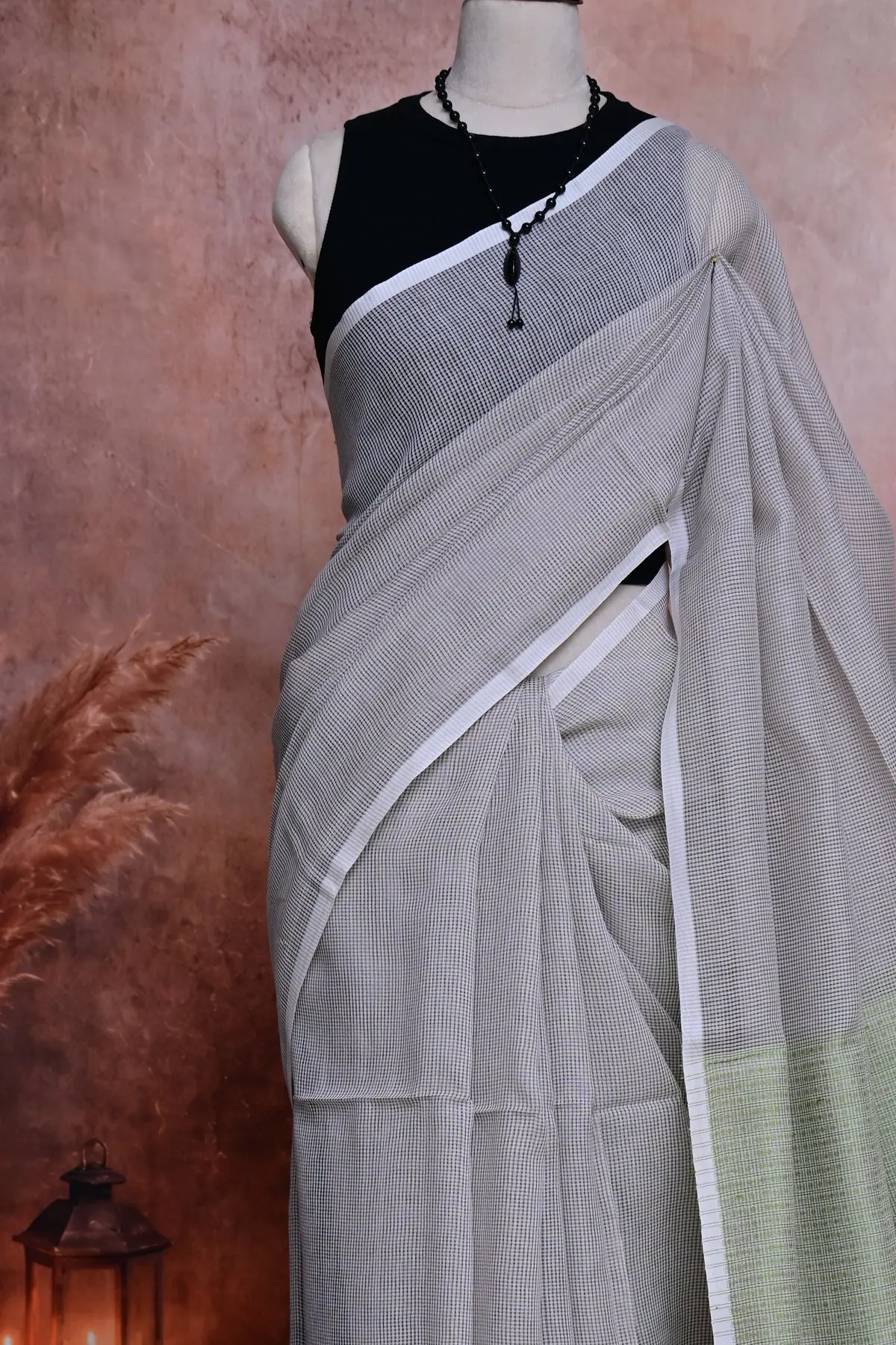 Grey cotton saree with green pallu, 3/4 view